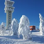 Klinovec Sun - Garazove Parkovani Loucna pod Klinovcem