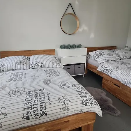 Klinovec Sun - Garazove Parkovani * Loucna pod Klinovcem