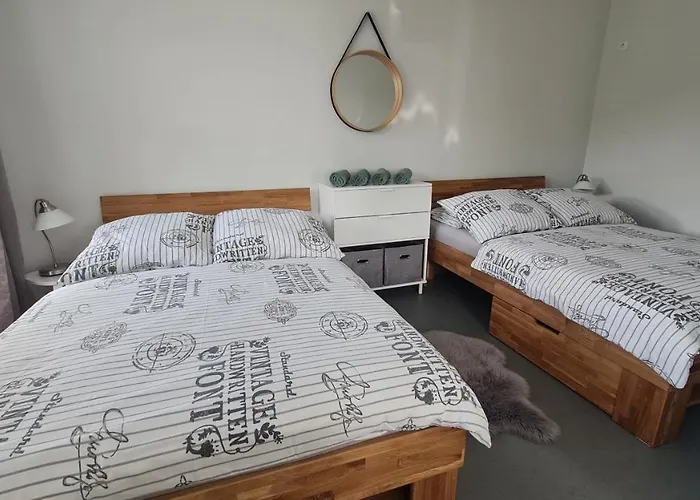 Klinovec Sun - Garazove Parkovani * Loučná pod Klínovcem