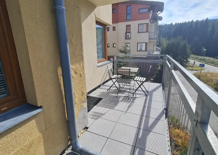 Klinovec Sun - Garazove Parkovani Loučná pod Klínovcem